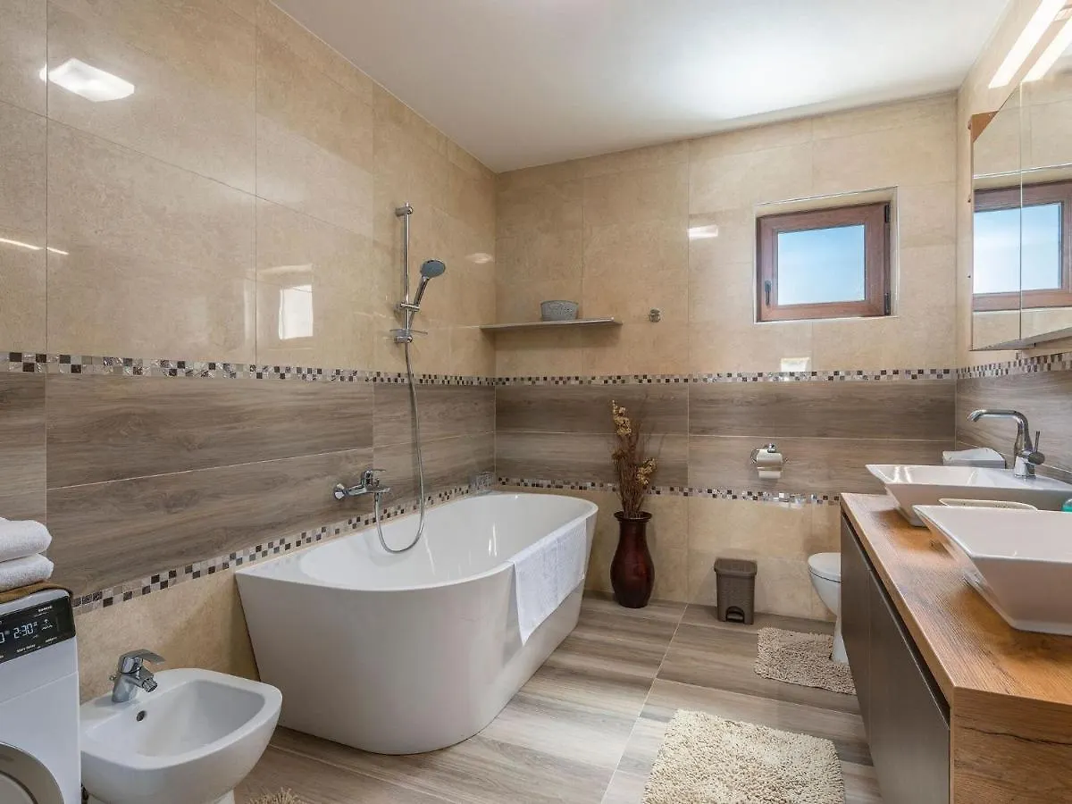 Holiday Home In Brtonigla With Private Pool